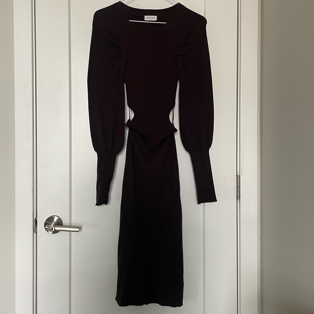 VESTIQUE Long Sleeve Midi Sweater Dress